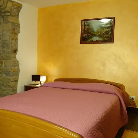 Vila Letizia Oprtalj