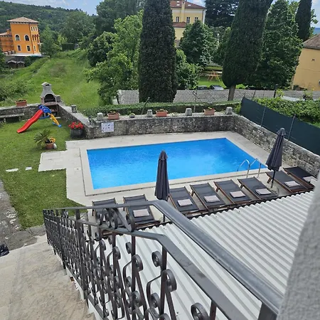 Vila Letizia *