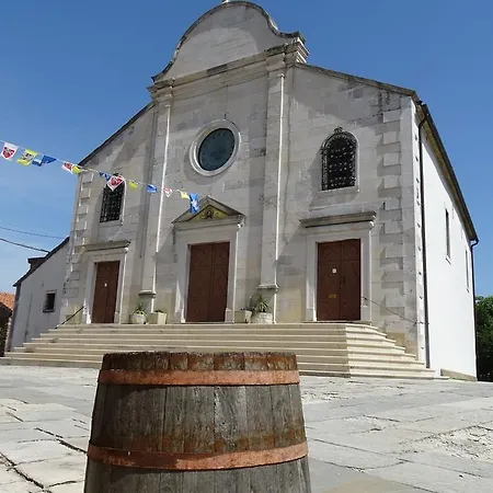 Vila Letizia